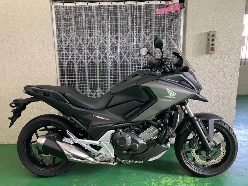 Honda CB400 SUPER HAWK3