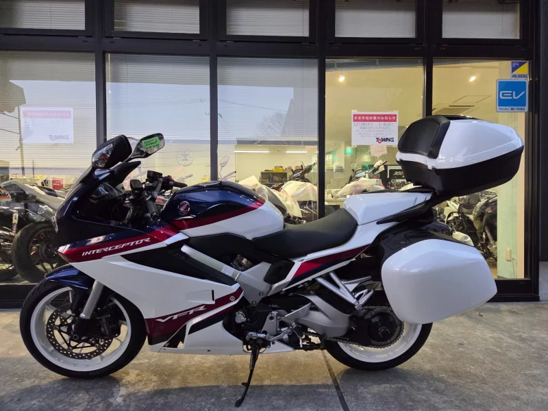 Honda VFR800F