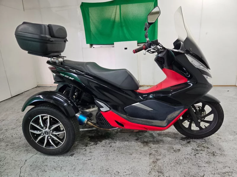 Honda PCX150 TRIKE