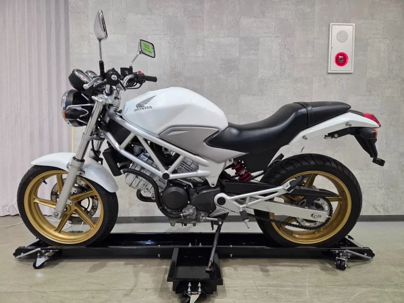 Honda VTR250