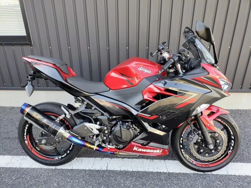 Kawasaki Ninja 400