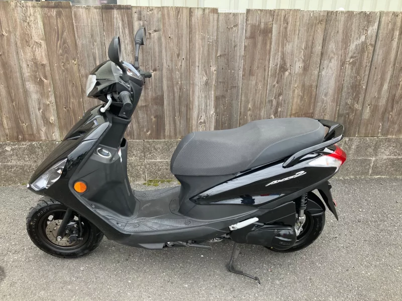 Yamaha AXIS Z