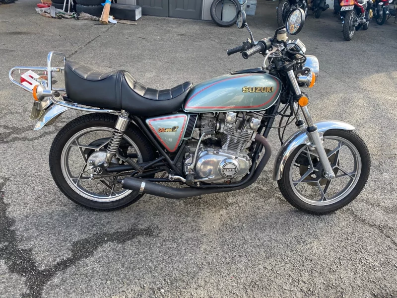 Suzuki GS400L