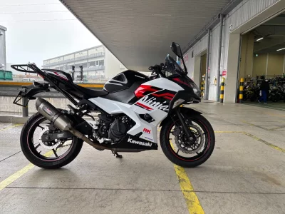 Kawasaki Ninja 400