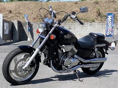 Honda MAGNA 750