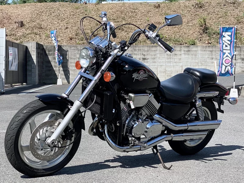 Honda MAGNA 750