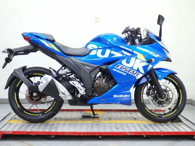 Suzuki JIKUSA-SF250