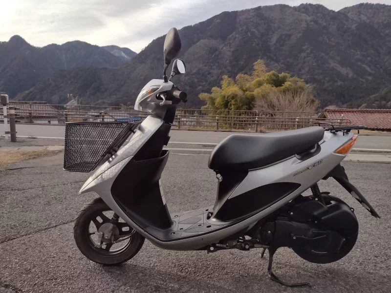 Suzuki ADDRESS V50