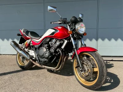 Honda CB400SF