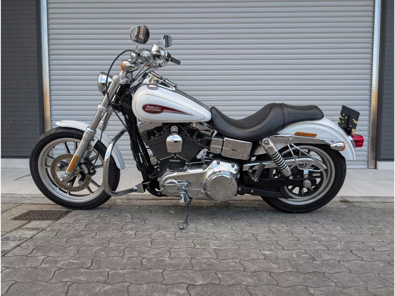 Harley-Davidson HARLEY FXDL1580