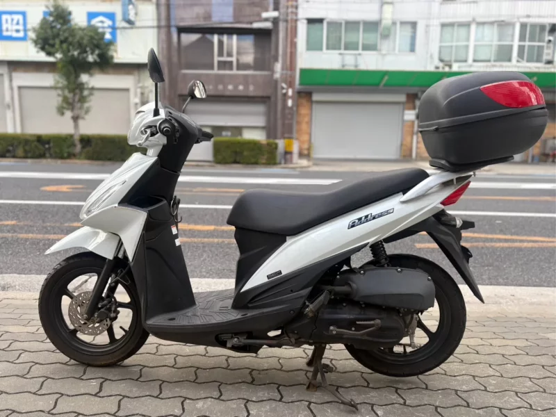 Suzuki ADDRESS V110