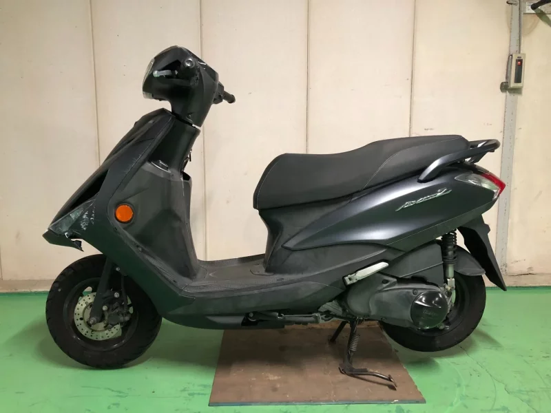 Yamaha AXIS Z