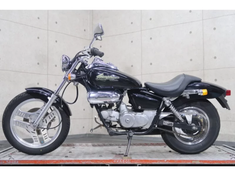 Honda MAGNA 50