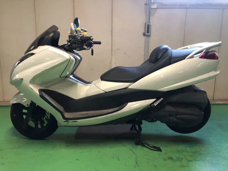 Yamaha MAJESTY 250