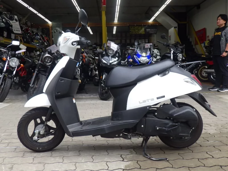 Suzuki LET S