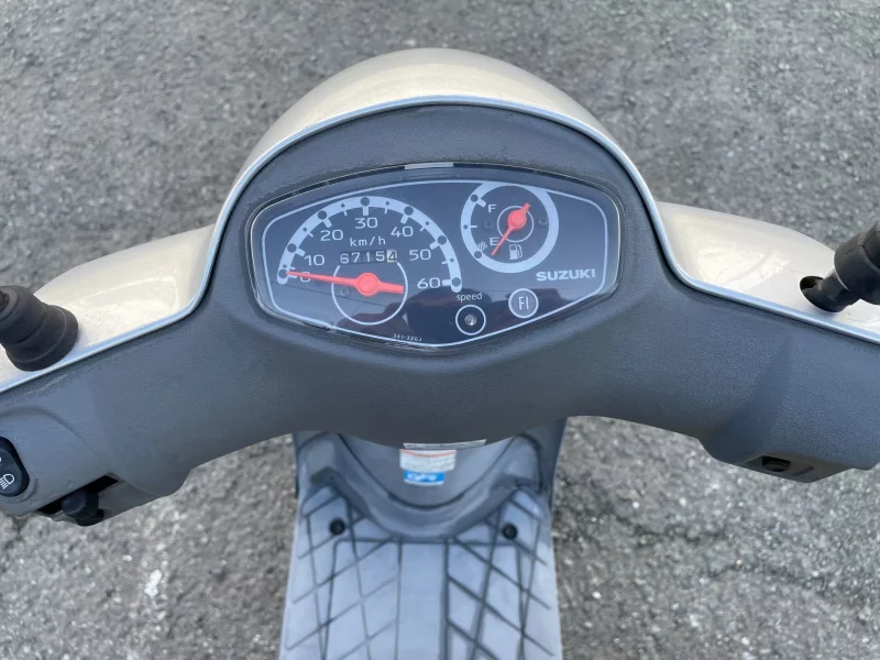 Suzuki LET S4