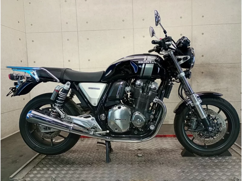 Honda CB1100RS