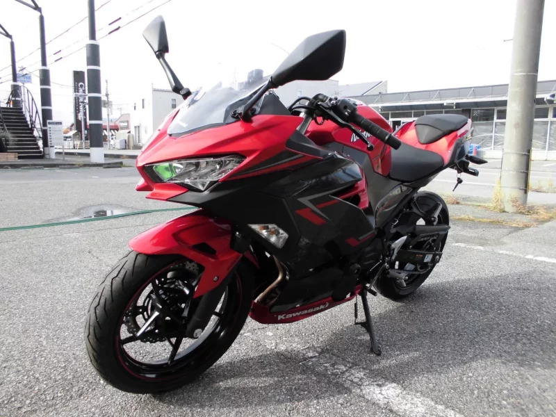 Kawasaki Ninja 400