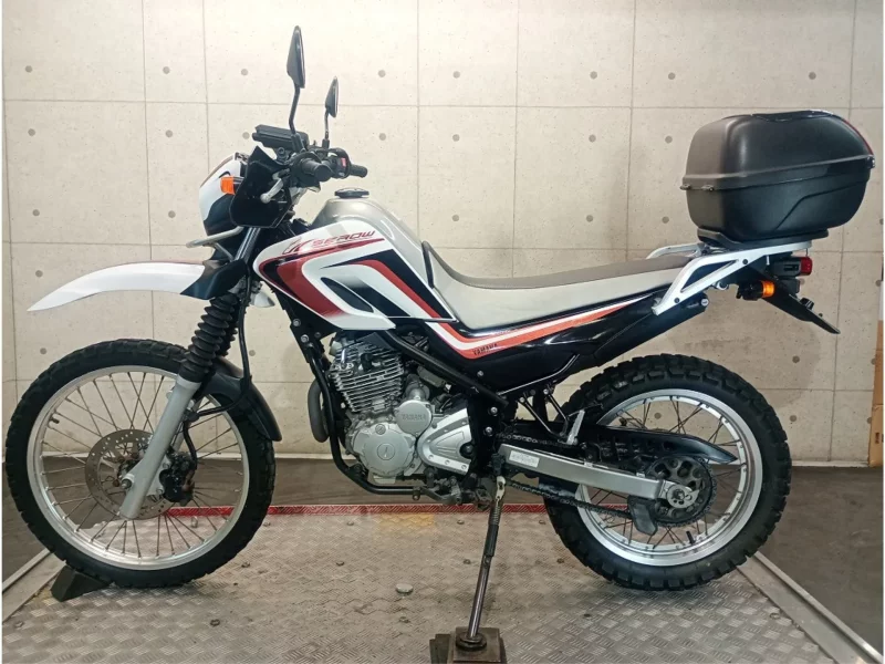 Yamaha SEROW 250