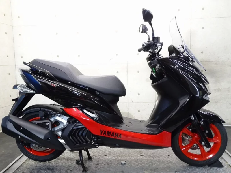 Yamaha MAJESTYS