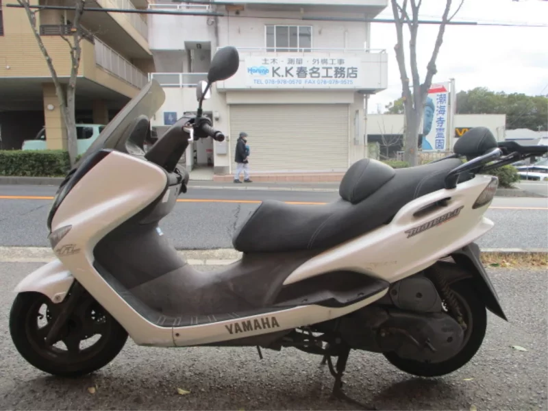 Yamaha MAJESTY 125FI