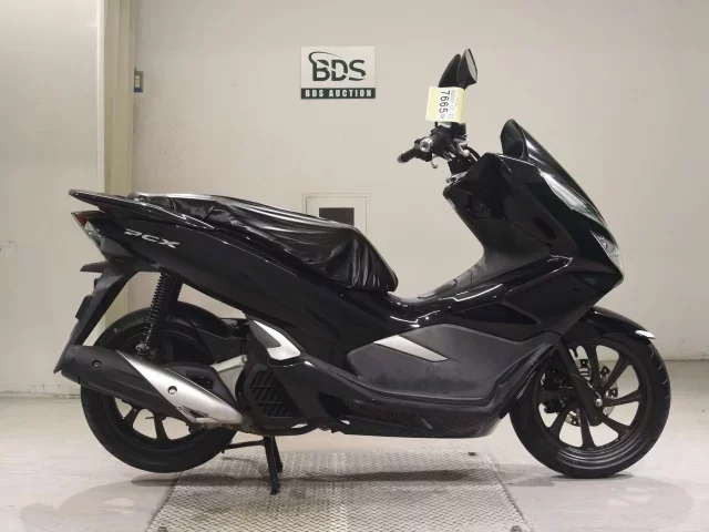 Honda PCX125-3