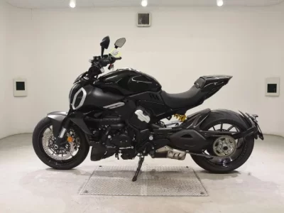 Ducati DUCATI DIAVEL V4  с аукциона в Японии