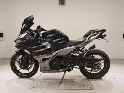 Kawasaki NINJA250-2  с аукциона в Японии