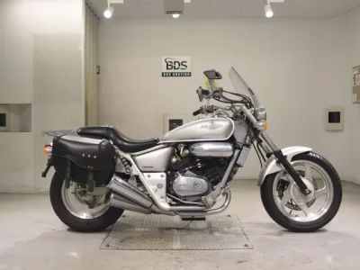 Honda MAGNA 250