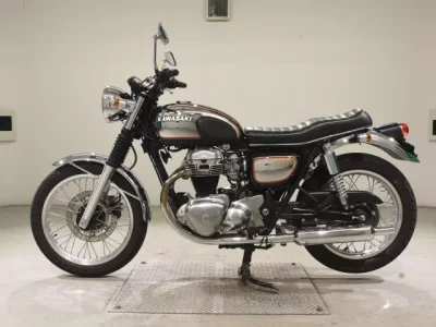 Kawasaki W650  с аукциона в Японии