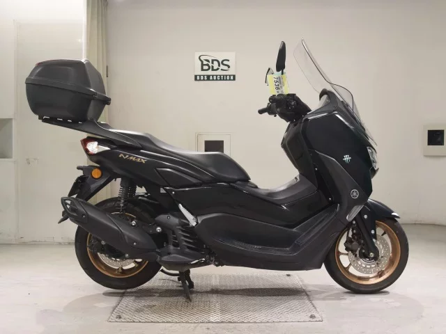 Yamaha NMAX-2