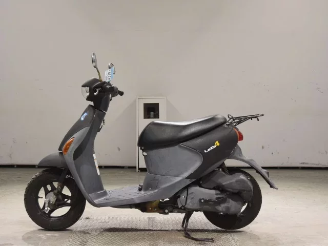 Suzuki LET S4