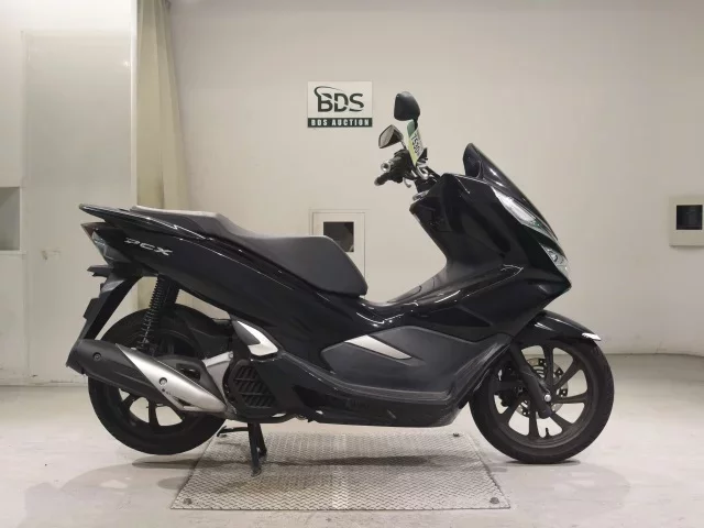 Honda PCX125-3