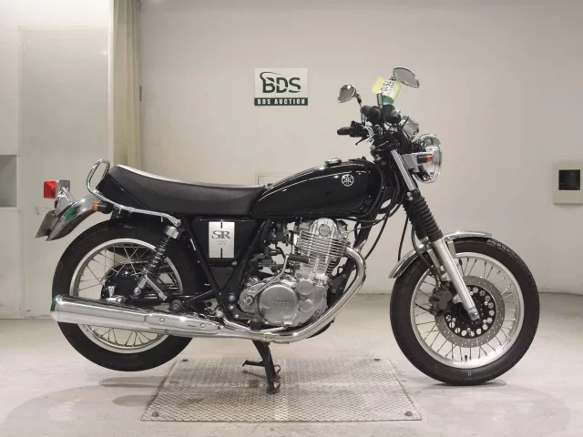 Yamaha SR400-5 лот № 7510 оценка 5  с аукциона в Японии