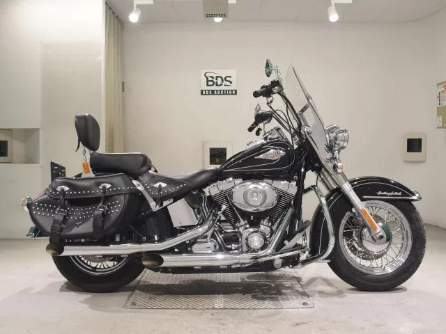 Harley-Davidson HARLEY FLSTC1580