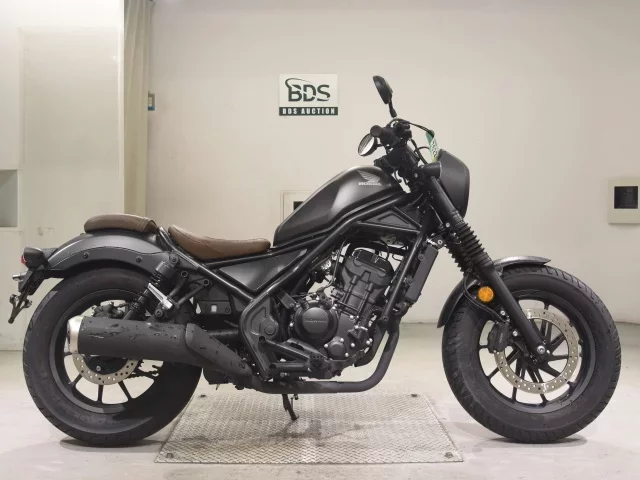 Honda REBEL 250S лот № 7622 оценка 5  с аукциона в Японии