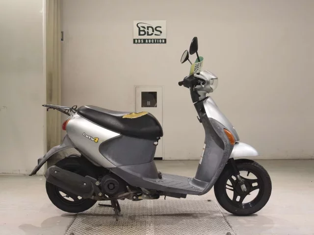 Suzuki LET S4