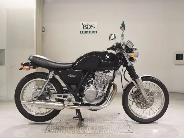 Honda GB250 CLUBMAN 5 лот № 7670 оценка 4  с аукциона в Японии