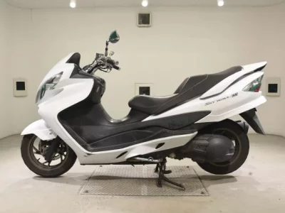 Suzuki SKYWAVE 250S-2  с аукциона в Японии