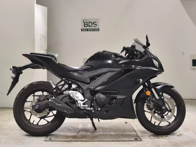 Yamaha YZF-R25A лот № 2554 оценка 5  с аукциона в Японии