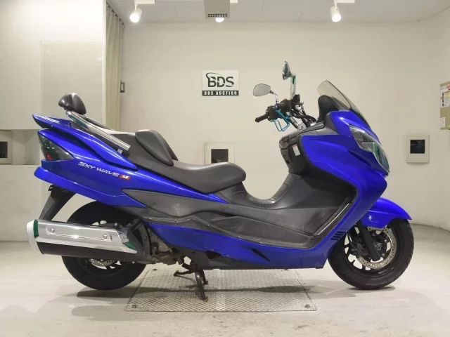 Suzuki SKYWAVE 250M лот № 5278 оценка 4  с аукциона в Японии
