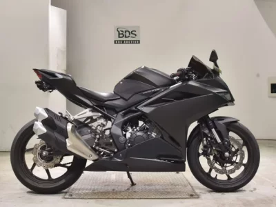 Honda CBR250RR