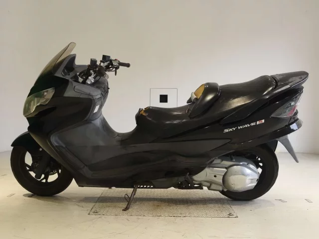 Suzuki SKYWAVE 250S-3