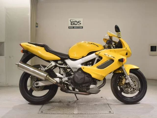 Honda VTR1000F лот № 5128 оценка 4  с аукциона в Японии
