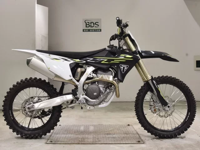 Triumph  TF250X лот № 2725 оценка 9  с аукциона в Японии