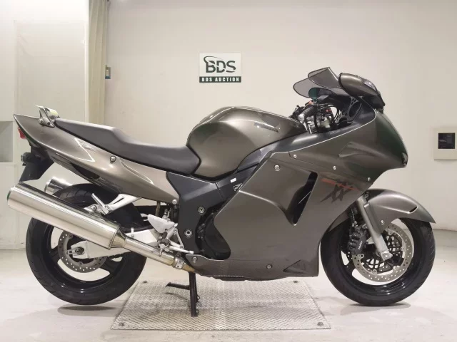 Honda CBR1100XX лот № 5096 оценка 4  с аукциона в Японии