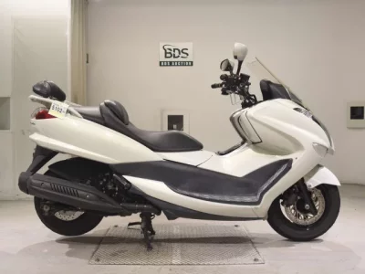 Yamaha MAJESTY 250-4  с аукциона в Японии