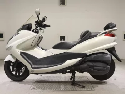 Yamaha MAJESTY 250-4  с аукциона в Японии