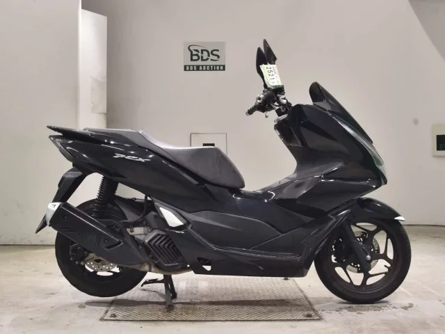 Honda PCX125-4