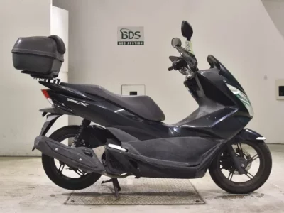 Honda PCX125-2